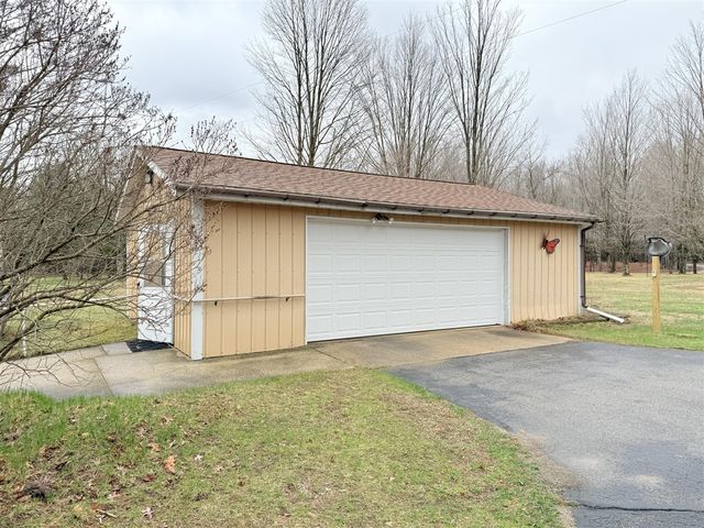 15370 Rapids Drive, Hersey, MI 49639