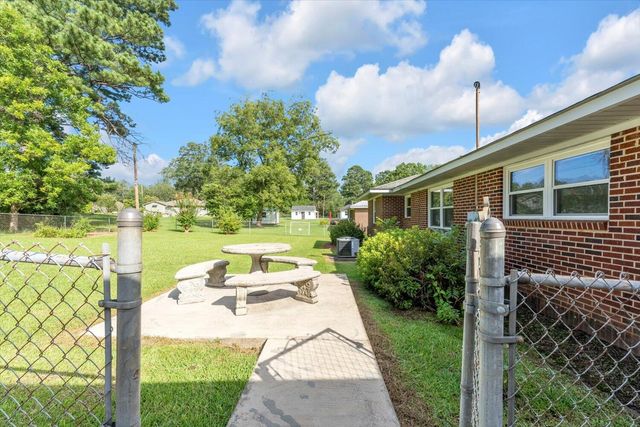 815 Hillcrest Drive, Washington, GA 30673