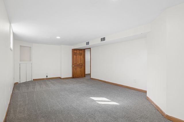 333 E Chicago Avenue, Hinsdale, IL 60521