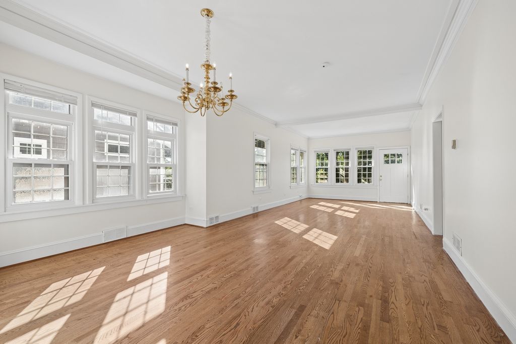 333 E Chicago Avenue, Hinsdale, IL 60521 — photo 5