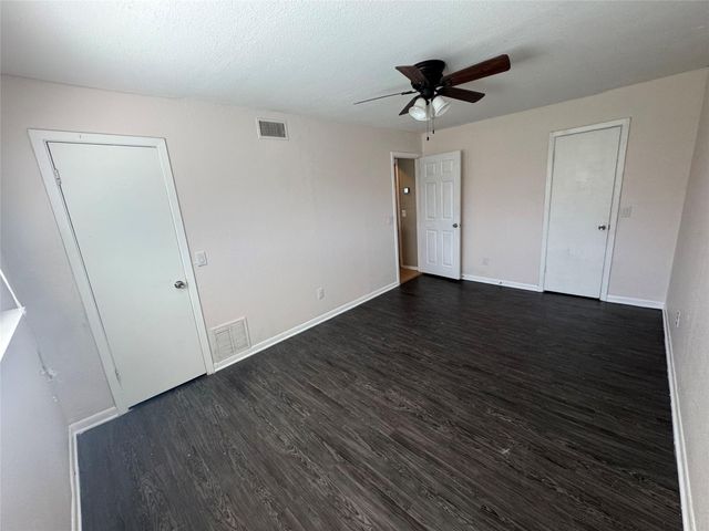 6253 Manor RD A, Austin, TX 78723