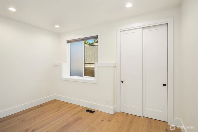 11327 113th Place NE, Kirkland, WA 98033