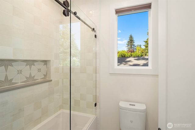 11327 113th Place NE, Kirkland, WA 98033