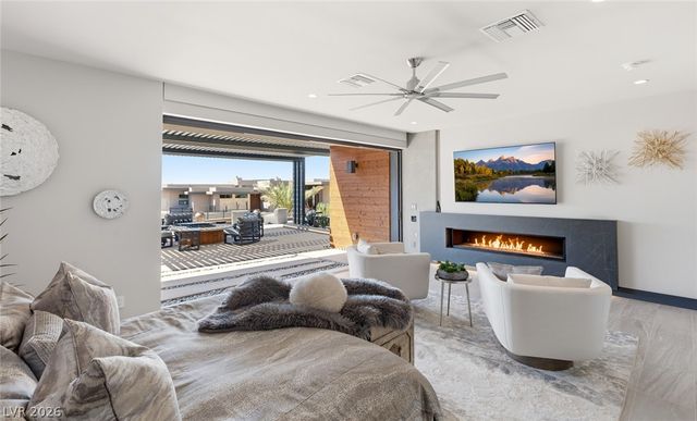 1538 Dragon Crest Avenue, Henderson, NV 89012