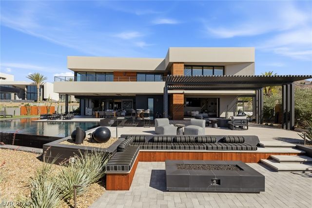 1538 Dragon Crest Avenue, Henderson, NV 89012