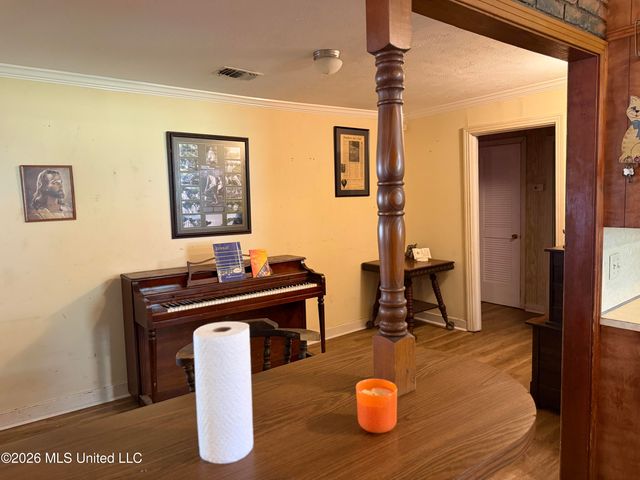 108 Dixie Drive, Natchez, MS 39120