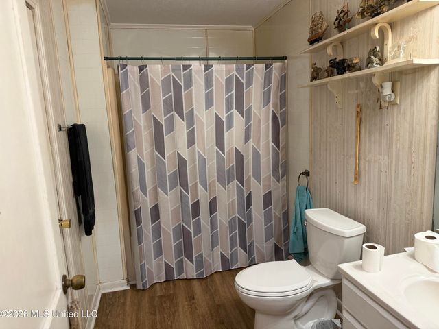 108 Dixie Drive, Natchez, MS 39120