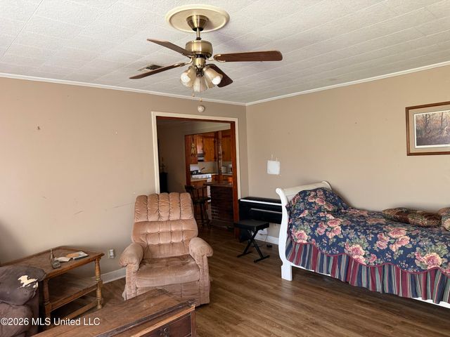 108 Dixie Drive, Natchez, MS 39120