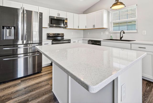 6602 Marissa Street, Canal Winchester, OH 43110