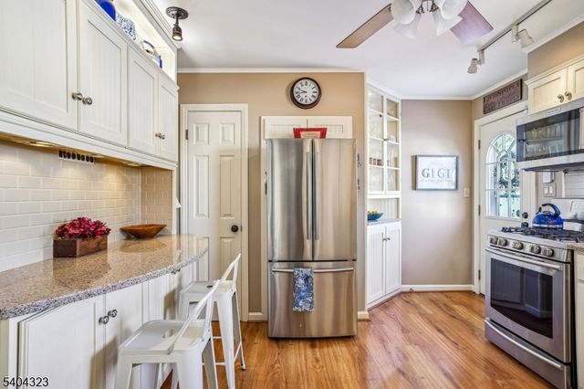 191 King St, Fanwood Boro, NJ 07023