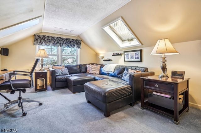 191 King St, Fanwood Boro, NJ 07023