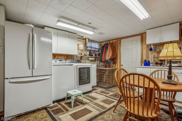 191 King St, Fanwood Boro, NJ 07023