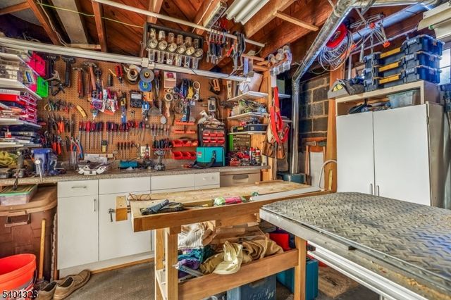 191 King St, Fanwood Boro, NJ 07023