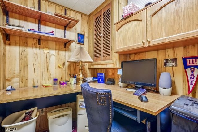 191 King St, Fanwood Boro, NJ 07023