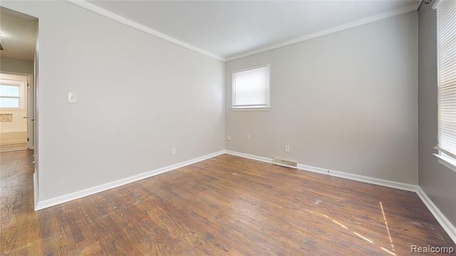 2111 Otis Avenue, Warren, MI 48091