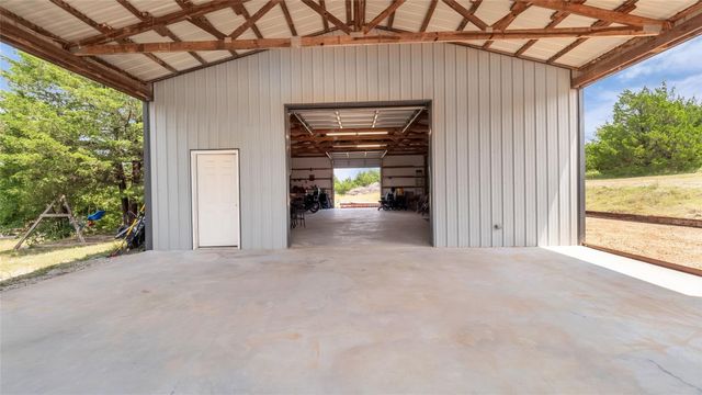 1011 Sister Grove Road, Van Alstyne, TX 75495