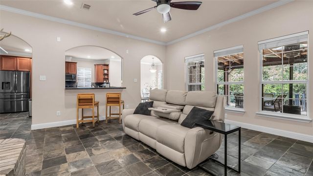 1011 Sister Grove Road, Van Alstyne, TX 75495