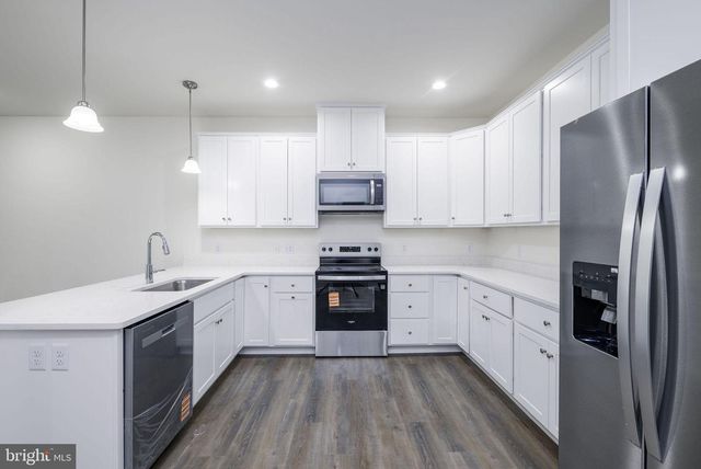 13 VALHALLA CT, Dover, DE 19904