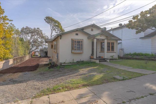 Cass Street, Monterey, CA 93940