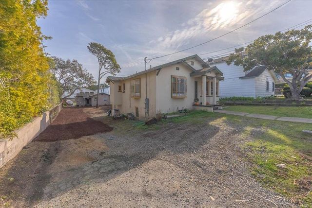 Cass Street, Monterey, CA 93940