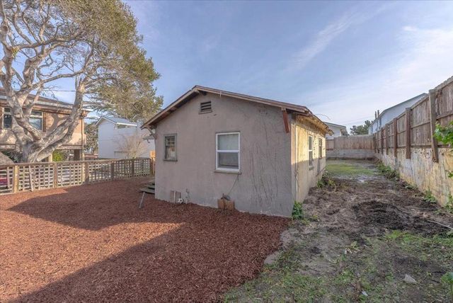 Cass Street, Monterey, CA 93940