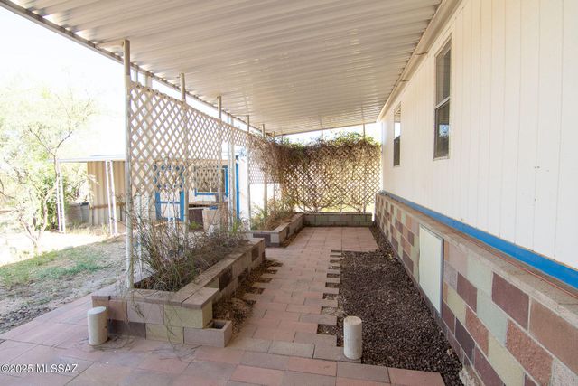 5538 E Hermans Road, Tucson, AZ 85756