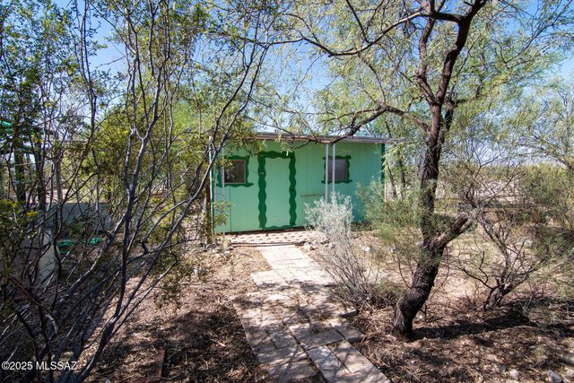 5538 E Hermans Road, Tucson, AZ 85756