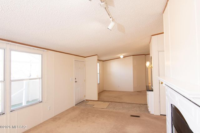 5538 E Hermans Road, Tucson, AZ 85756