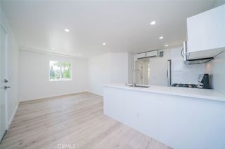 6745 Laurel Canyon 201, North Hollywood, CA 91606