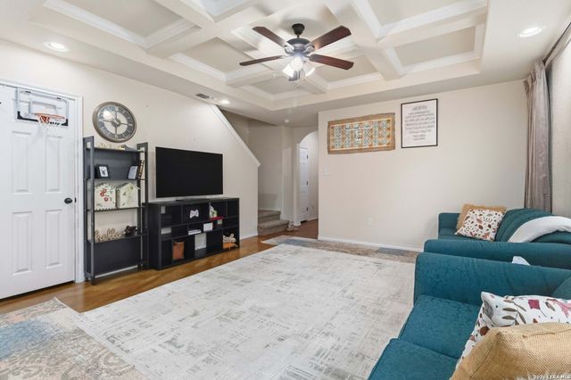 16802 Showdown Path, Selma, TX 78154