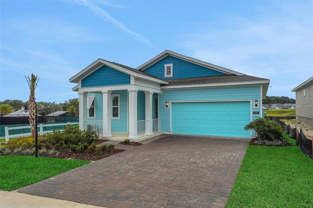 1001 FIESTA KEY CIRCLE, Lady Lake, FL 32159