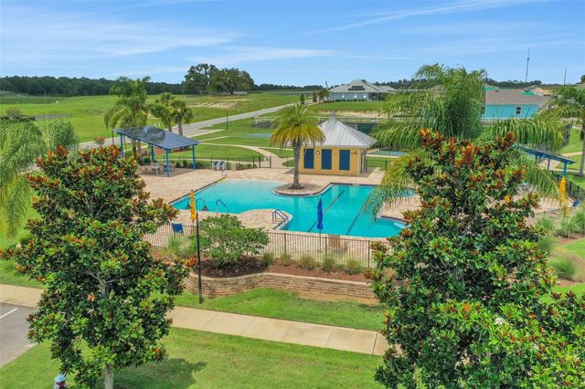 1001 FIESTA KEY CIRCLE, Lady Lake, FL 32159