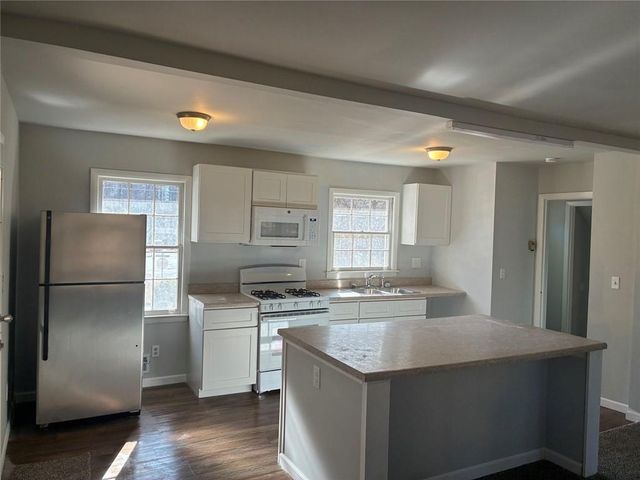 3992 Maplewood Drive, Decatur, GA 30035