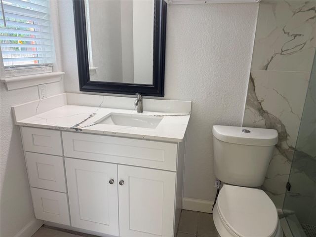 6525 Renwick Drive A, Houston, TX 77081