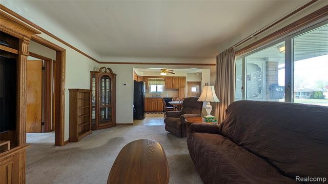 21562 Winshall Court, Saint Clair Shores, MI 48081