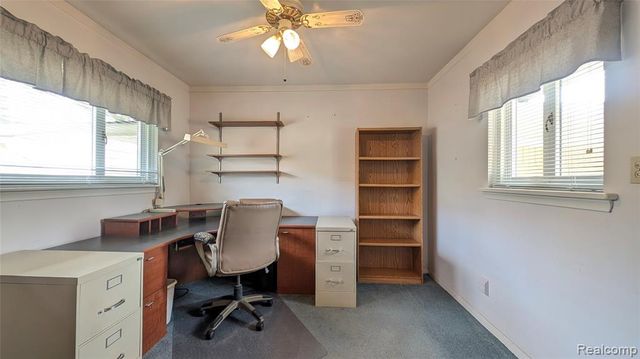 21562 Winshall Court, Saint Clair Shores, MI 48081