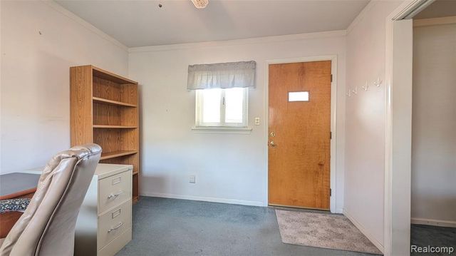 21562 Winshall Court, Saint Clair Shores, MI 48081