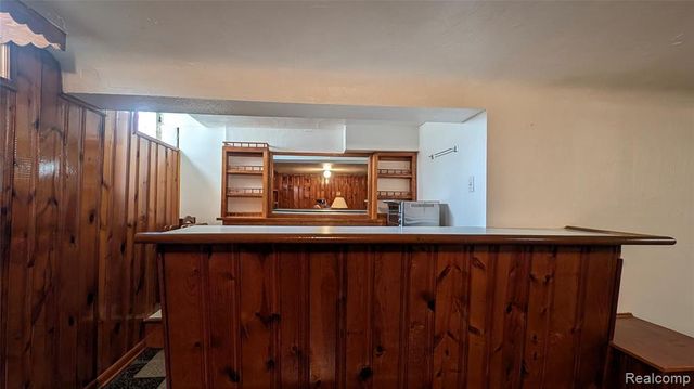 21562 Winshall Court, Saint Clair Shores, MI 48081