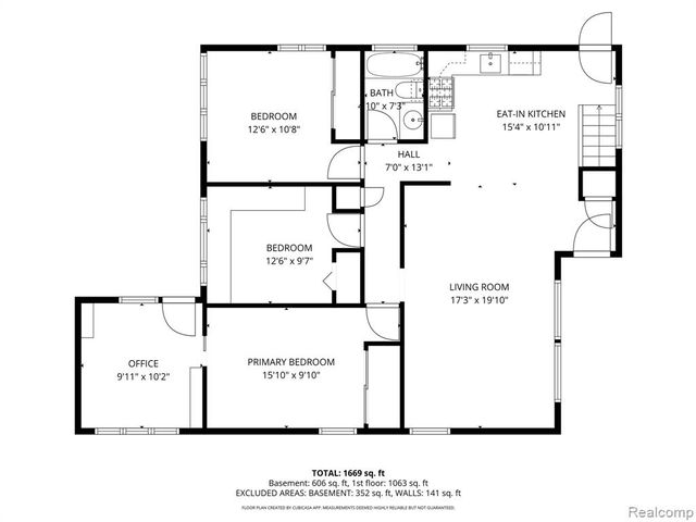 21562 Winshall Court, Saint Clair Shores, MI 48081