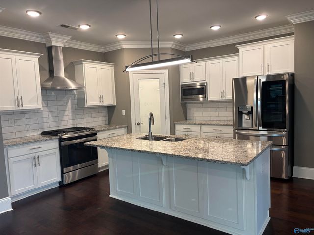17 Ginsberg Road, Madison, AL 35756