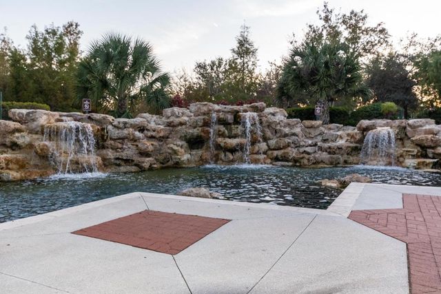 120 Sparrow Drive 302, Royal Palm Beach, FL 33411