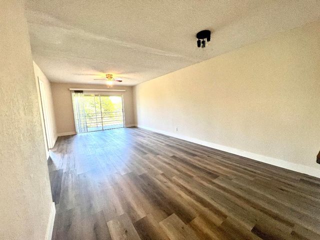 120 Sparrow Drive 302, Royal Palm Beach, FL 33411