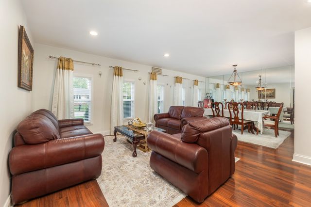 15542 Catalina Court, Orland Park, IL 60462