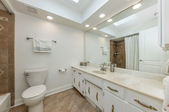 15542 Catalina Court, Orland Park, IL 60462