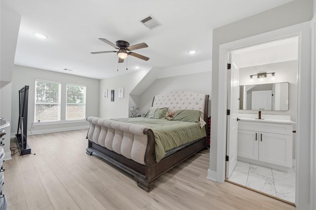 4903 Curiosity Court, Houston, TX 77069