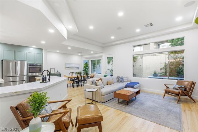 11424 Perugino Drive, Las Vegas, NV 89138