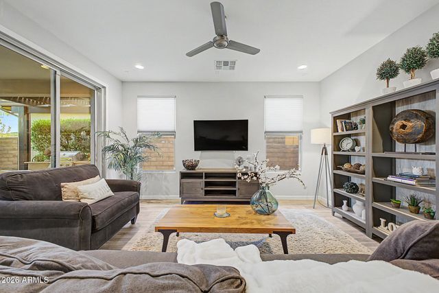 13177 W Hummingbird Terrace, Peoria, AZ 85383