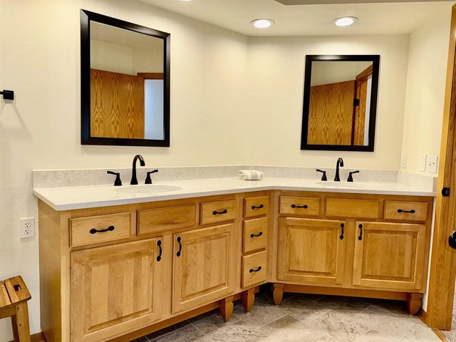 117 Oak Grove Drive, Madison, WI 53717
