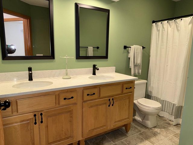 117 Oak Grove Drive, Madison, WI 53717