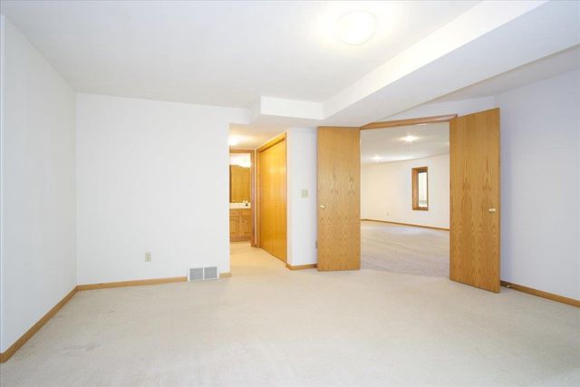117 Oak Grove Drive, Madison, WI 53717